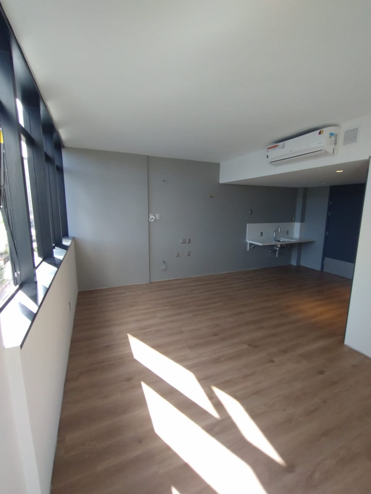 INSTALACAO DE PISO VINILICO ITAJAI INSTALACAO DE PISO VINILICO ITAJAI